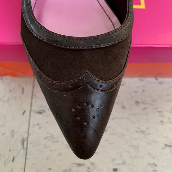 New - Issac Mizrahi Target Kitten Heel Brown Pumps - Picture 7 of 8
